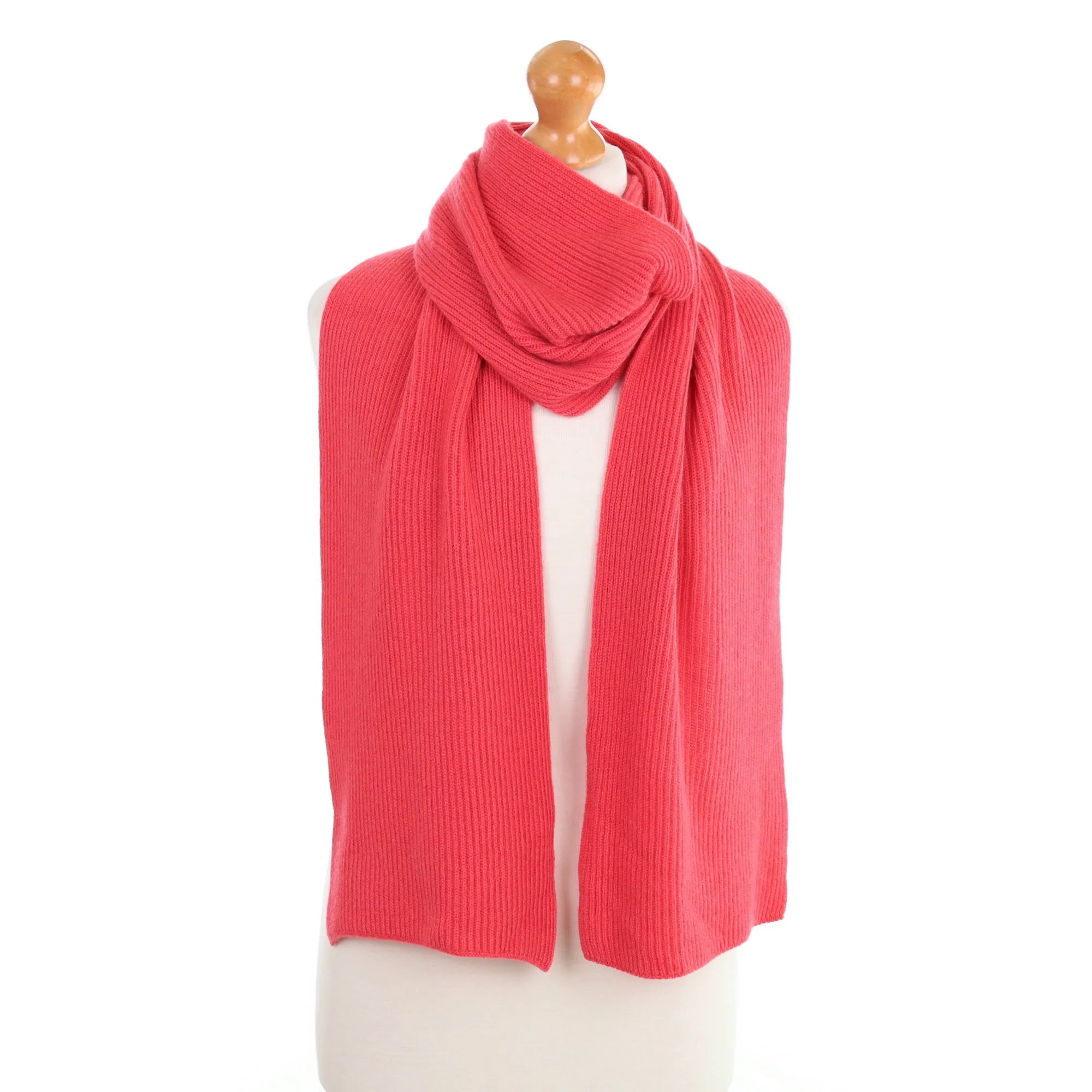 Brand New Scottish Cranberry Pink Rib Cashmere Scarf