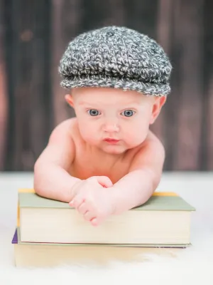 Charcoal gray & cream Irish wool newsboy hat