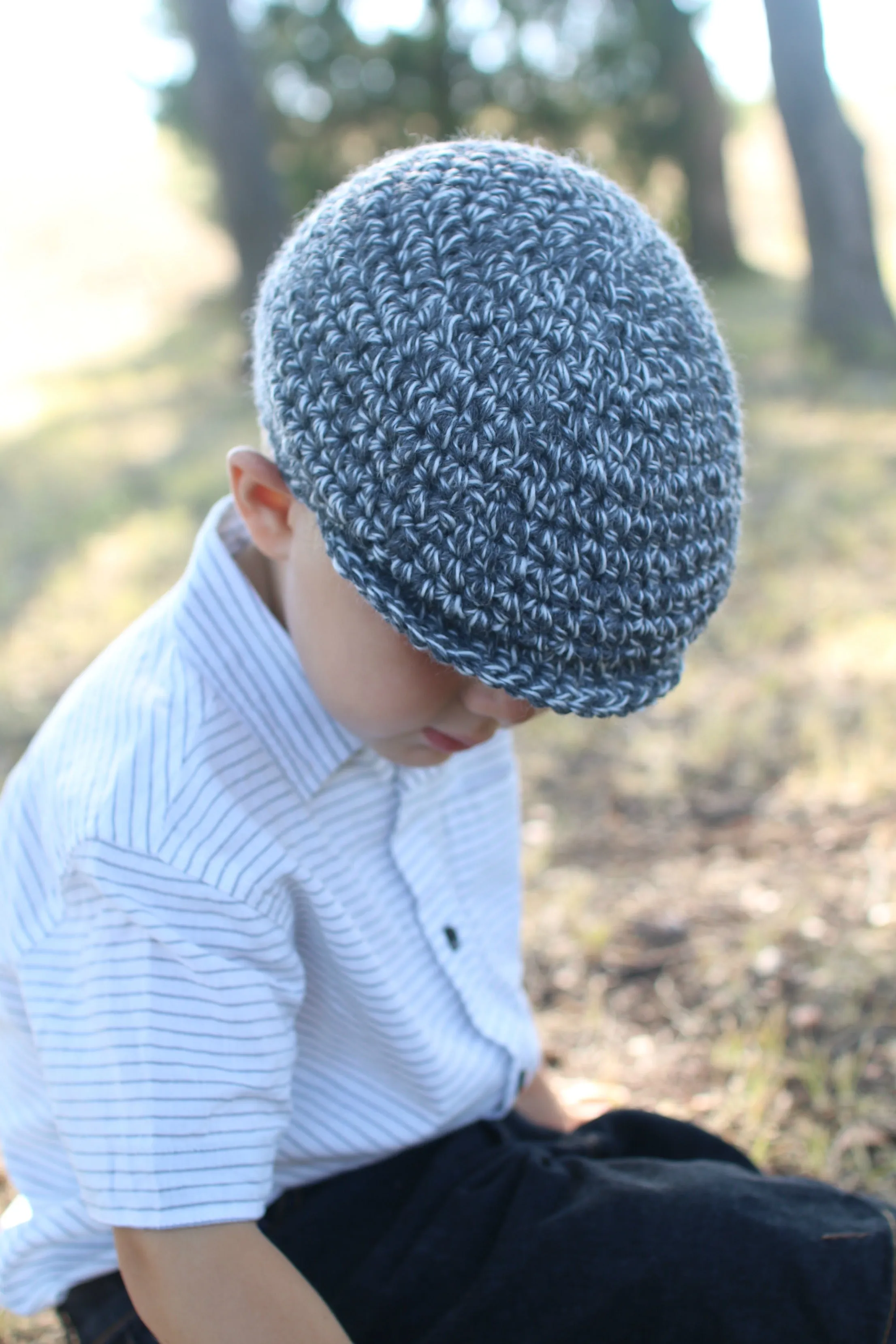 Charcoal gray & cream Irish wool newsboy hat